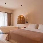 Gaia Alacati By The Sea - Adult Only *